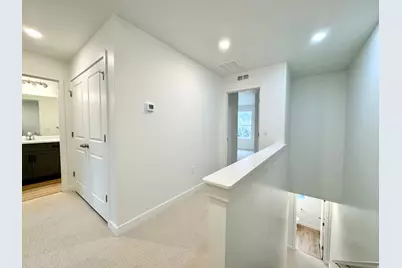 1650 N Main St, Layton, UT 84041 - Photo 11