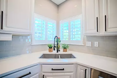 304 W Stillwater Dr S, Saratoga Springs, UT 84045 - Photo 11