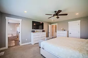 304 W Stillwater Dr S, Saratoga Springs, UT 84045 - Photo 23