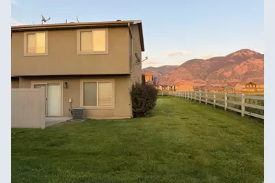 2387 N Wellington Ave W, Ogden, UT 84414 - Photo 19