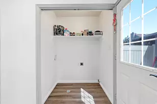 984 N Independence Ave W, Provo, UT 84604 - Photo 9