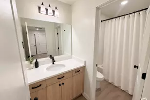 1049 N Summit View Dr, Harrisville, UT 84404 - Photo 15