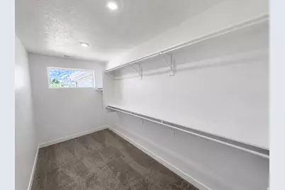 1049 N Summit View Dr, Harrisville, UT 84404 - Photo 13