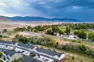562 E Hal St N, Stansbury Park, UT 84074 - Photo 37