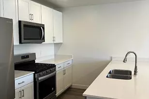 562 E Hal St N, Stansbury Park, UT 84074 - Photo 33