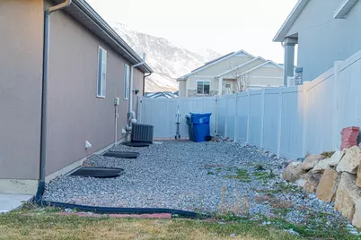 1666 W Foxberry Rd, Santaquin, UT 84655 - Photo 19