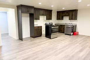 1666 W Foxberry Rd, Santaquin, UT 84655 - Photo 13