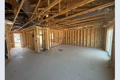 1058 N Summit View Dr W, Harrisville, UT 84404 - Photo 3