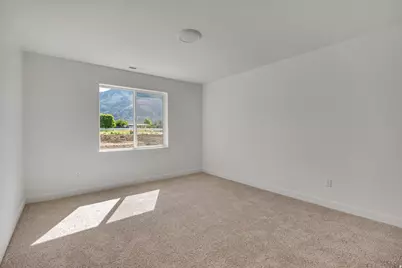 1058 N Summit View Dr W, Harrisville, UT 84404 - Photo 23