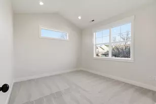 807 E Cy's Meadow Ln S, Sandy, UT 84094 - Photo 7