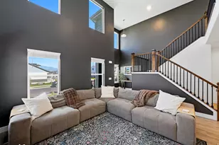13608 S Vernet Dr W, Riverton, UT 84096 - Photo 3