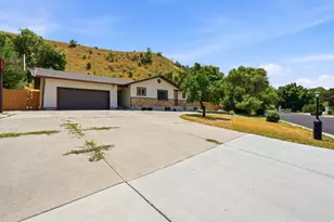 1410 E Sumac Dr, Logan, UT 84321 - Photo 27