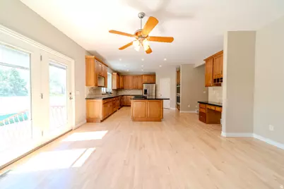 598 E Hollow Rd, Draper, UT 84020 - Photo 15