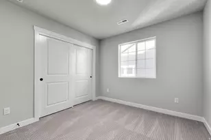 6644 W Spring Snow Ln, Herriman, UT 84096 - Photo 17