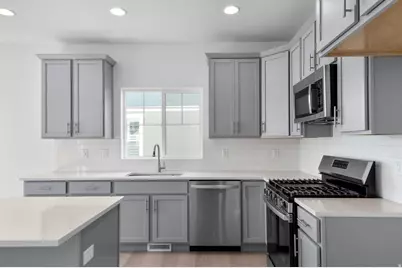 595 W Junegrass Ln, Stansbury Park, UT 84074 - Photo 15