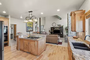 90 E Sky Ln N, Marion, UT 84036 - Photo 13