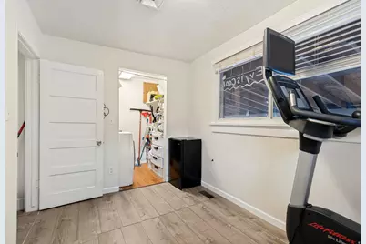 172 E Hampton Ave S, Salt Lake City, UT 84111 - Photo 11
