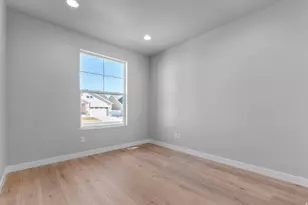 6647 N Bald, Eagle Mountain, UT 84005 - Photo 5