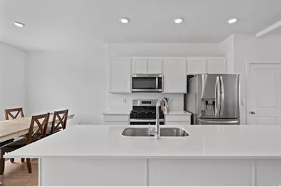 3913 N Eagle Pointe Ln, Eagle Mountain, UT 84005 - Photo 19