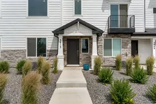 3913 N Eagle Pointe Ln, Eagle Mountain, UT 84005 - Photo 1