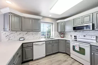 1931 E 6200 S, South Ogden, UT 84403 - Photo 17