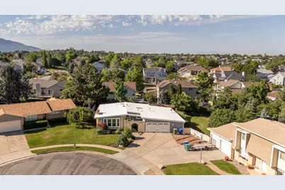 4833 S Van Buren Ave, Ogden, UT 84403 - Photo 3