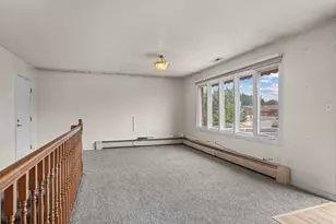 328 E Heather Ridge Circle, Sandy, UT 84070 - Photo 5