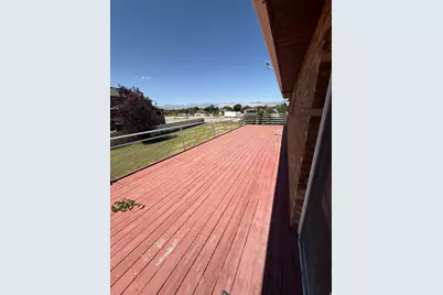 328 E Heather Ridge Cir, Sandy, UT 84070 - Photo 13