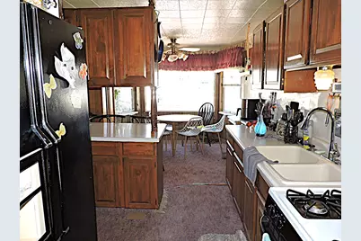355 S Center St, Delta, UT 84624 - Photo 9