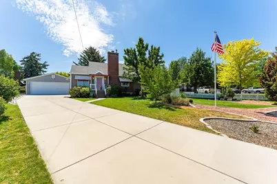 1925 S Main St, Bountiful, UT 84010 - Photo 3