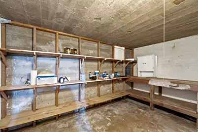 1925 S Main St, Bountiful, UT 84010 - Photo 27