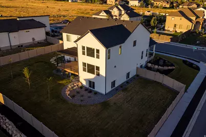 12177 N Shady Brook Ln, Highland, UT 84003 - Photo 47