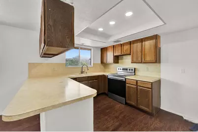 1453 S Valhalla Dr E, Clearfield, UT 84015 - Photo 7