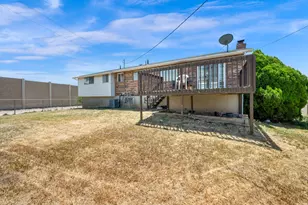 1453 S Valhalla Dr E, Clearfield, UT 84015 - Photo 25