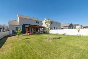 4633 E Golden Hills Loop, Eagle Mountain, UT 84005 - Photo 27