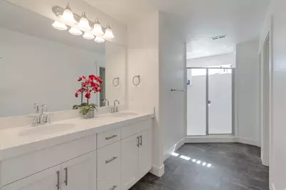 4633 E Golden Hills Loop, Eagle Mountain, UT 84005 - Photo 15