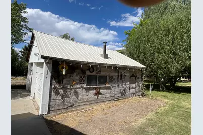 325 S 200 E, Glenwood, UT 84730 - Photo 21