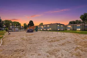 314 W Center St N, Bountiful, UT 84010 - Photo 29