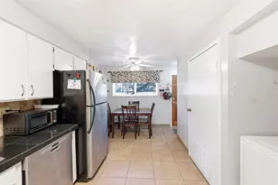 314 W Center St N, Bountiful, UT 84010 - Photo 17