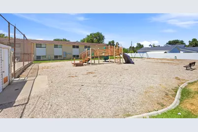 314 W Center St N #F-102, Bountiful, UT 84010 - Photo 23