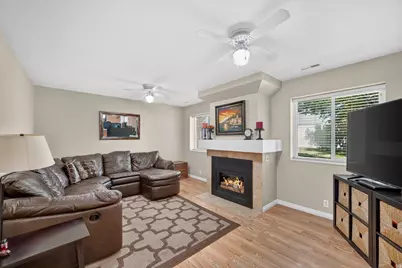 1478 W Crosspark Dr, Taylorsville, UT 84123 - Photo 9