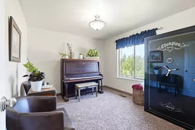 1477 N 1575 W, Clinton, UT 84015 - Photo 17
