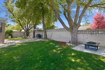 4142 S 4580 Rd W, West Valley, UT 84120 - Photo 25