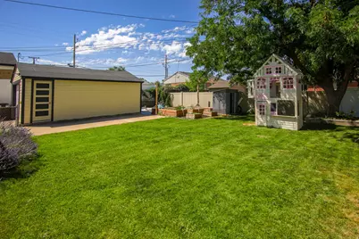 4385 S 250 W, Washington Terrace, UT 84405 - Photo 29