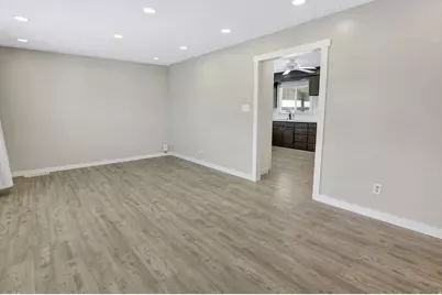 4385 S 250 W, Washington Terrace, UT 84405 - Photo 5