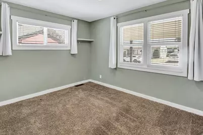 4385 S 250 W, Washington Terrace, UT 84405 - Photo 13