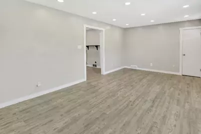 4385 S 250 W, Washington Terrace, UT 84405 - Photo 7