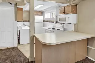 4385 S 250 W, Washington Terrace, UT 84405 - Photo 21