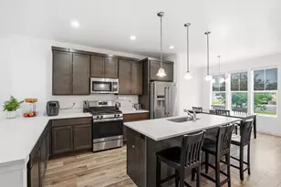 793 E 975 N, Layton, UT 84041 - Photo 9