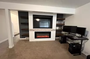 7966 N Dundee Dr, Eagle Mountain, UT 84005 - Photo 21